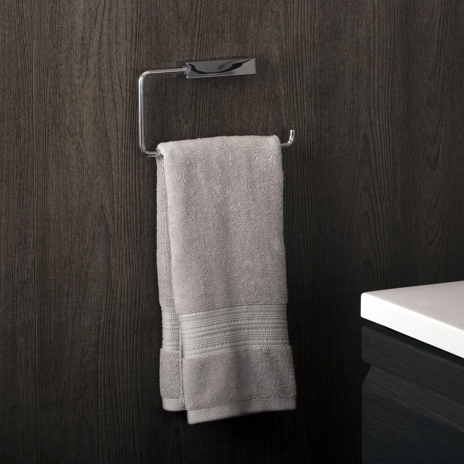 COSMIC Bathlife Towel Ring, Wall Mount, Brass Body, Chrome Finish, 9-1/16 x 4-1/2 x 1-3/16 Inches (2290171)