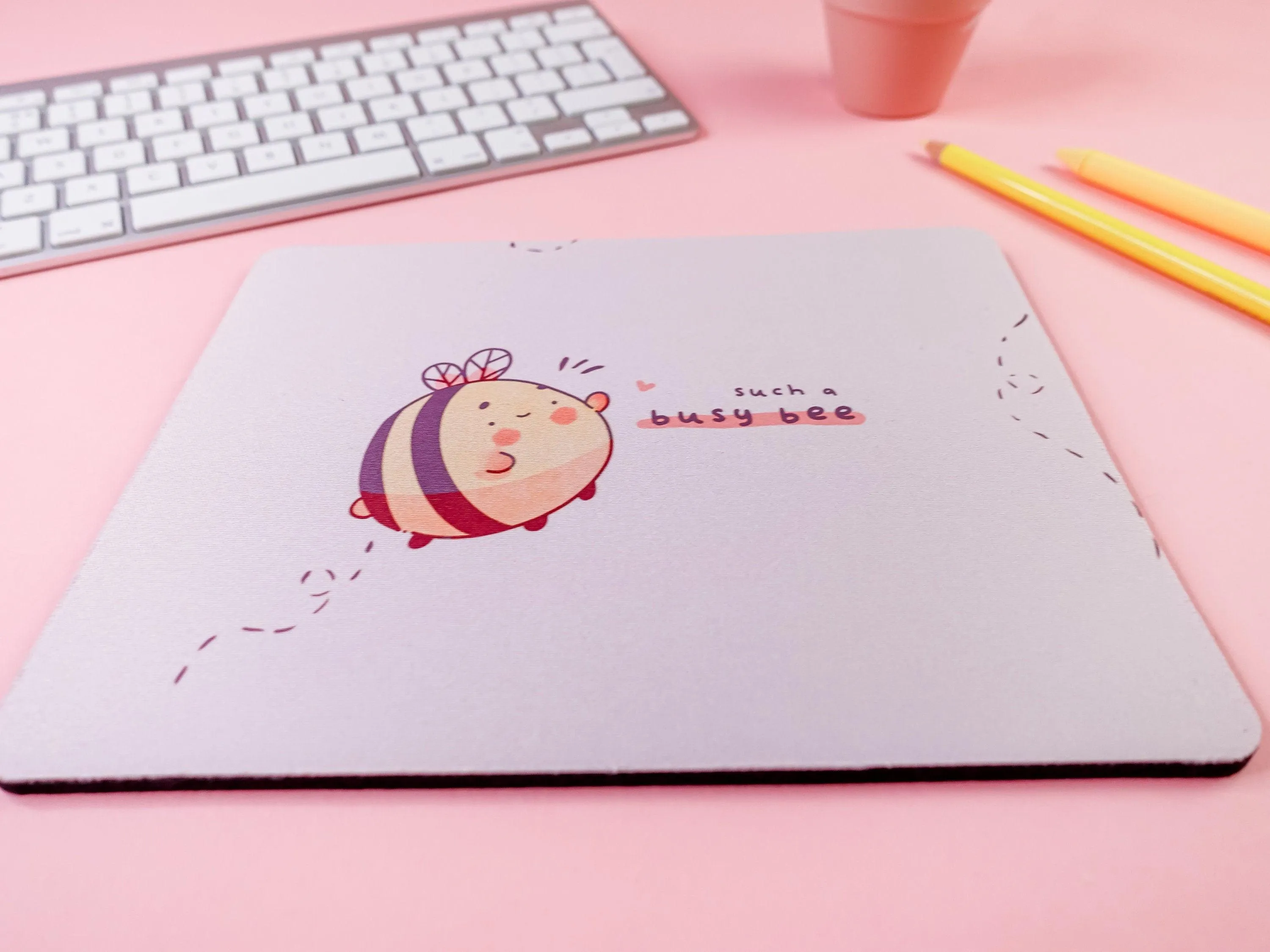 Such a Busy Bee Rectangle Mouse Pad