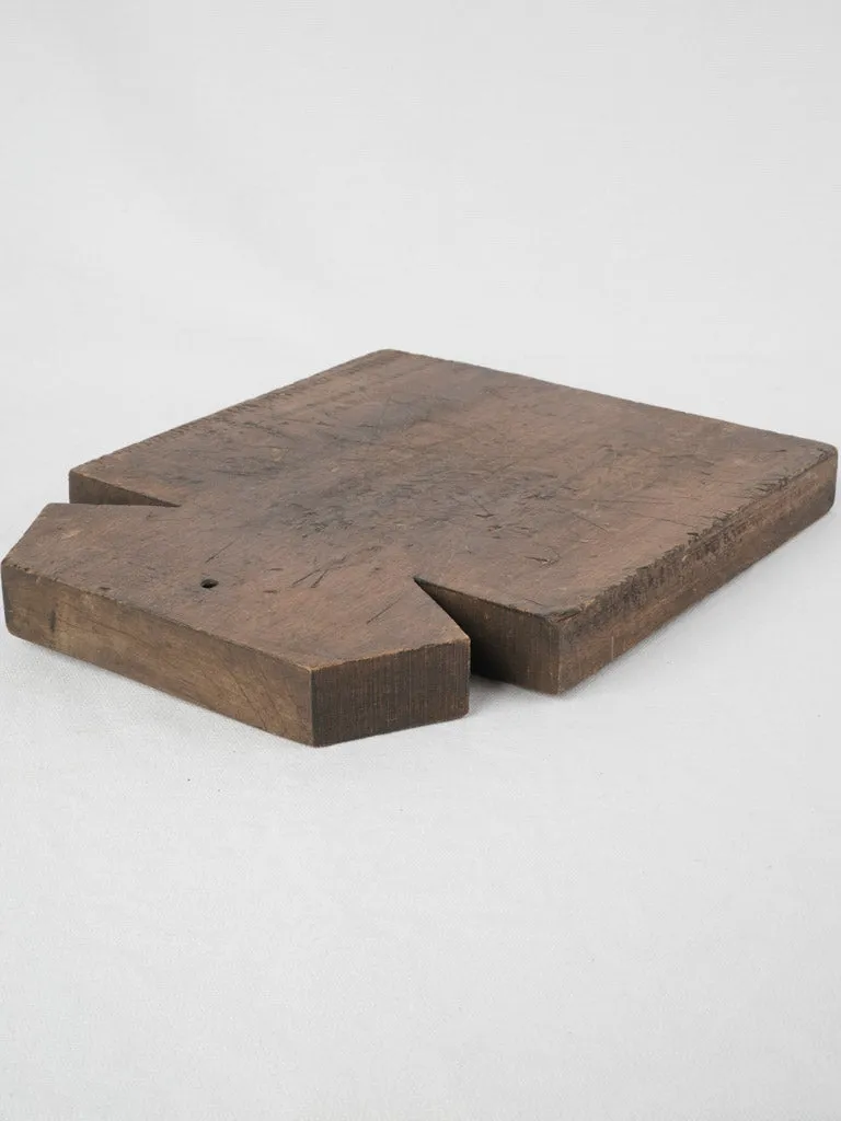Vintage French cutting board w/ angular handle 14¼" x 11½"