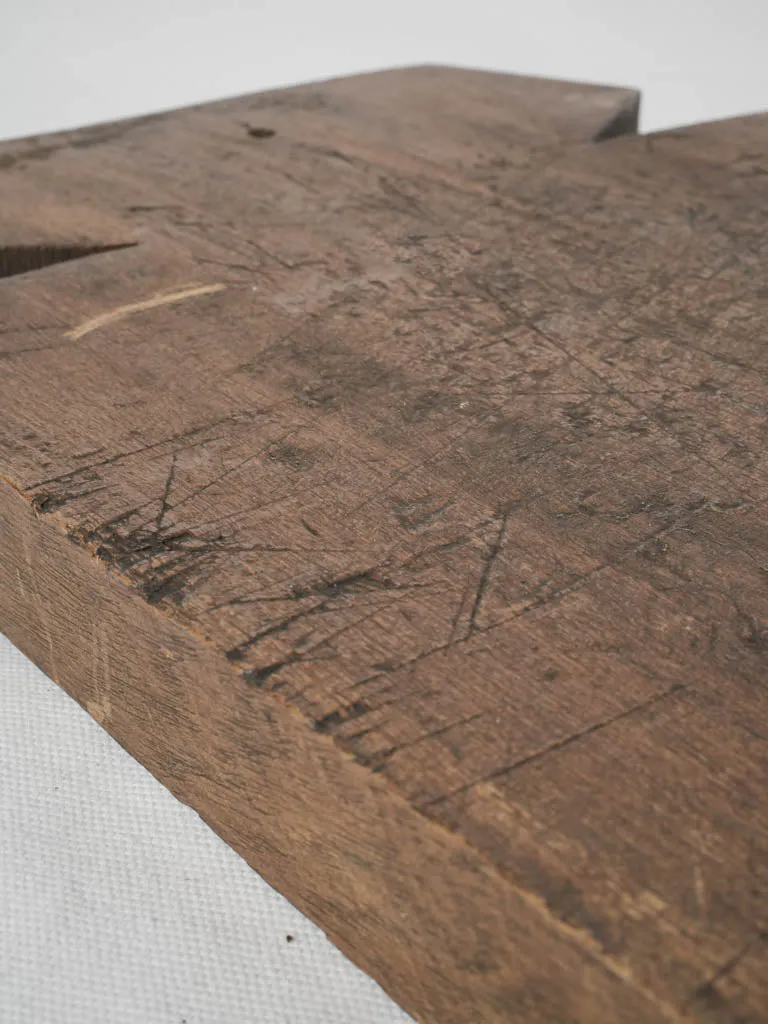 Vintage French cutting board w/ angular handle 14¼" x 11½"